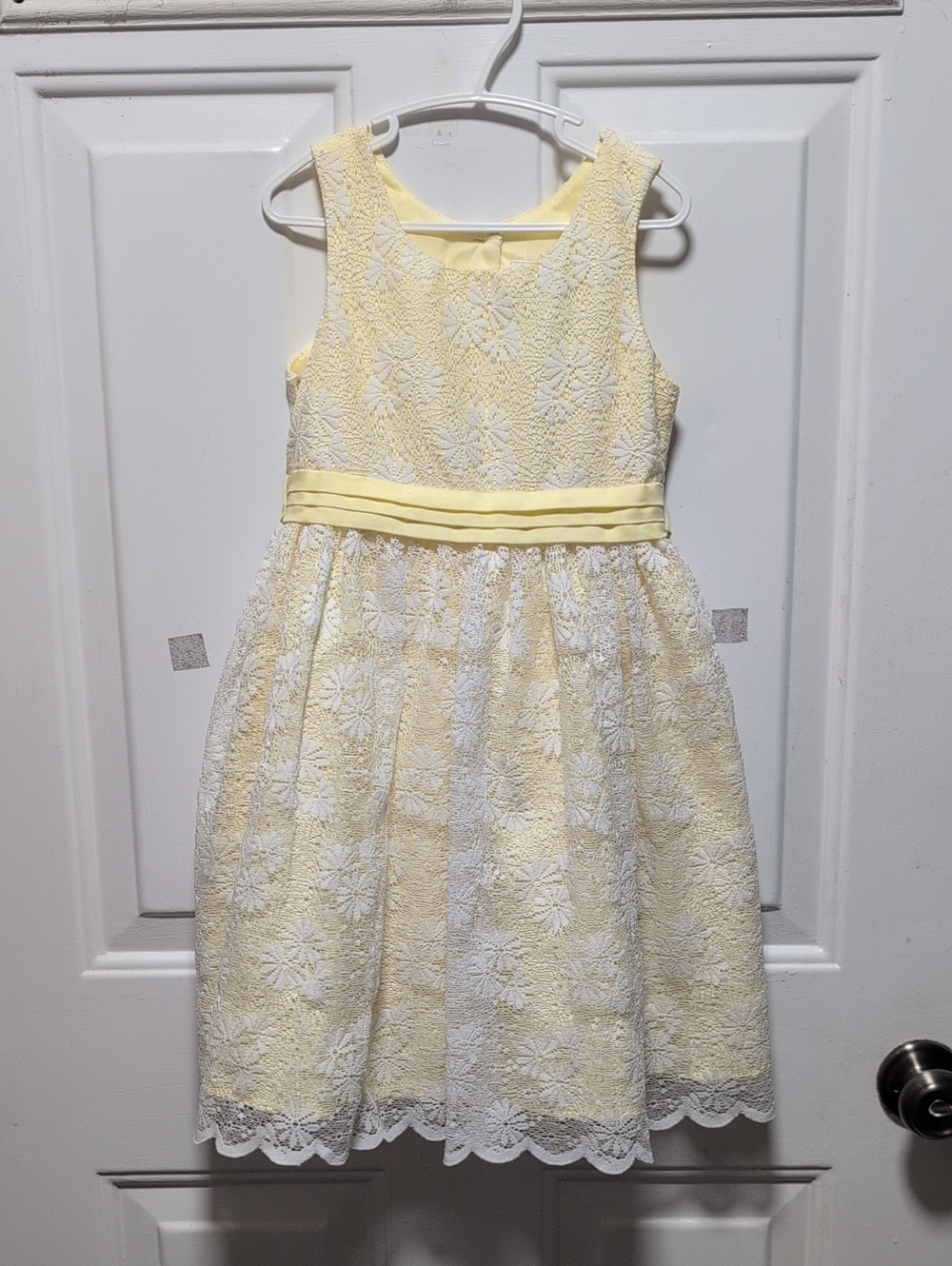 Jona Michelle Pale Yellow and White Lace Party Dress